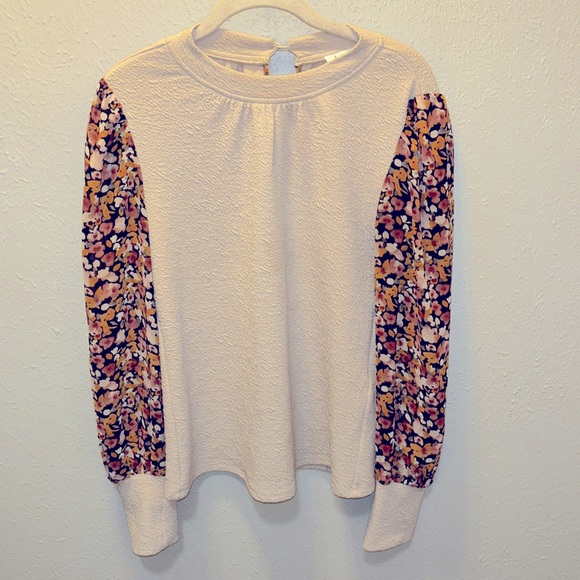 THML Tops - THML Fall Cream & Floral Top Blouse Balloon Sleeves Women’s Sz Medium